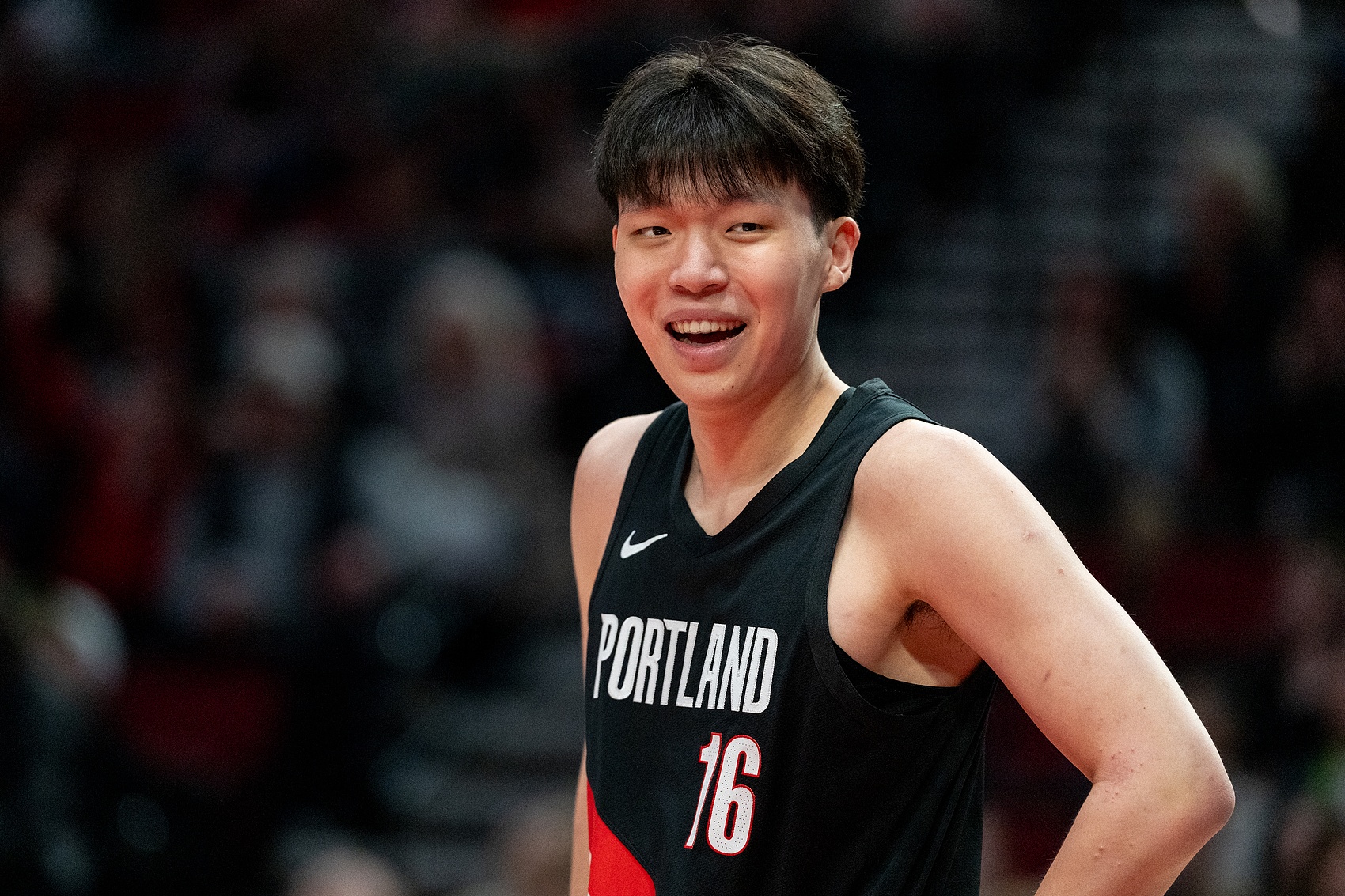 世界杯比赛时间-杨瀚森点评自己的NBA菜鸟赛季:有太多遗憾&不满 给自己打40-50分